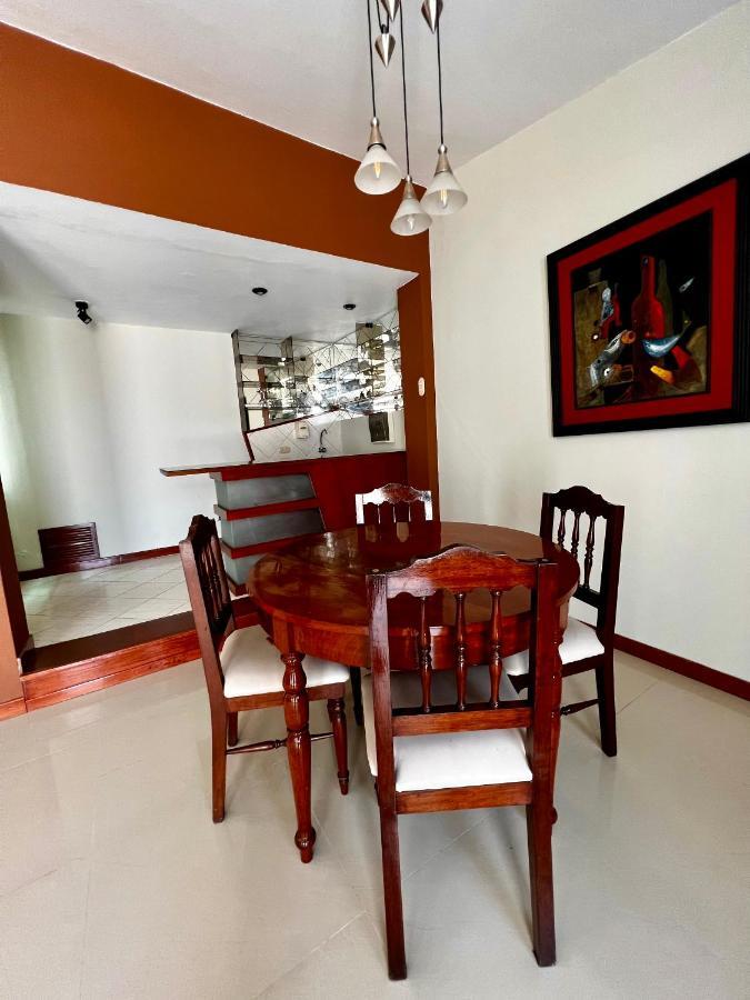Hotel Country Trujillo Encalada 외부 사진