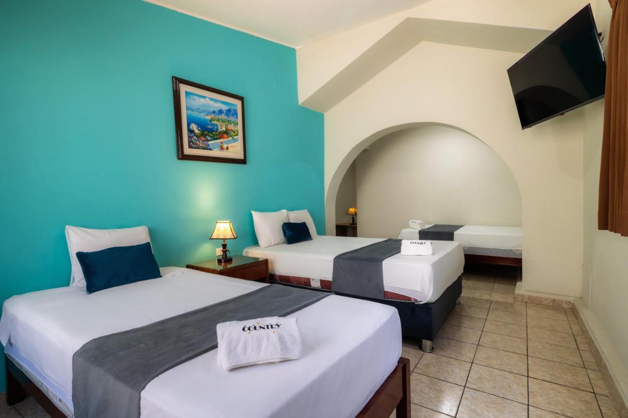 Hotel Country Trujillo Encalada 외부 사진