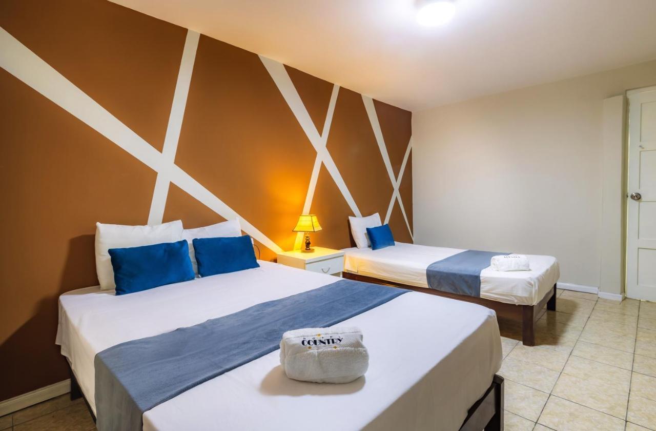 Hotel Country Trujillo Encalada 외부 사진