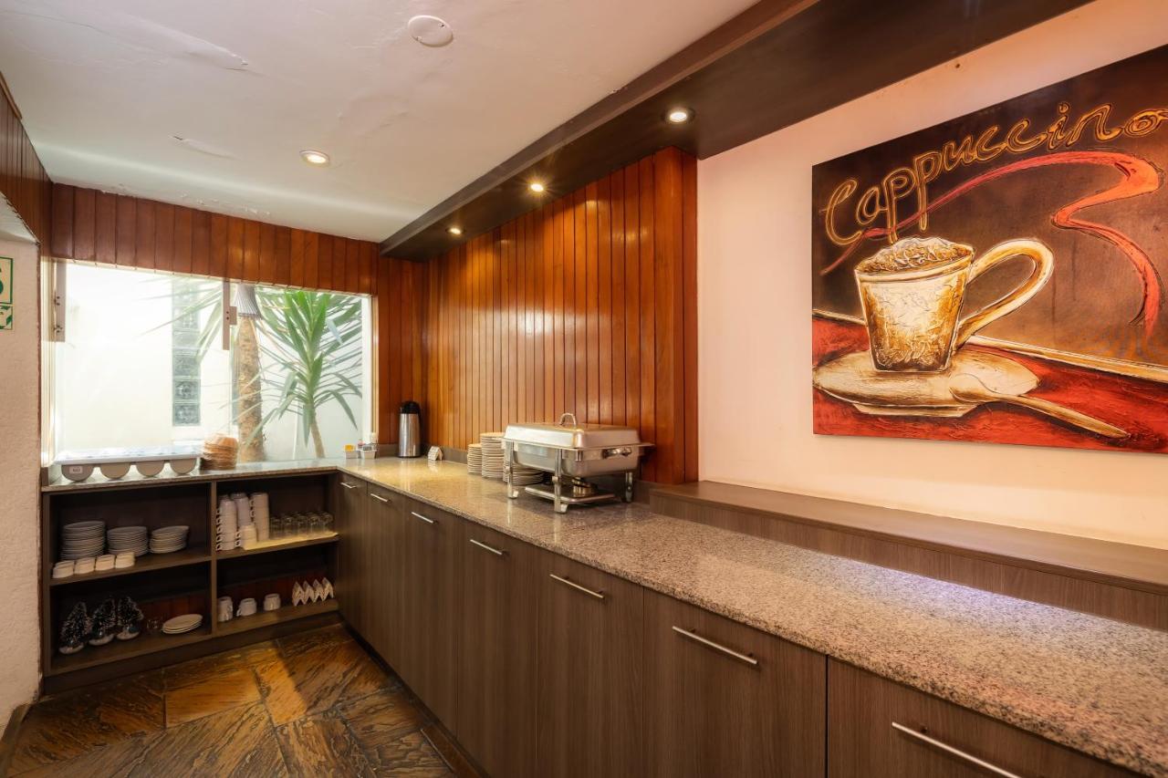 Hotel Country Trujillo Encalada 외부 사진