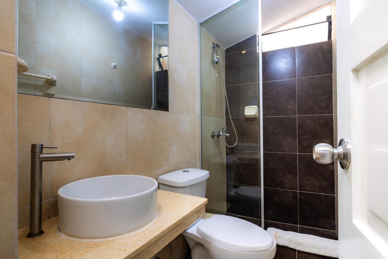 Hotel Country Trujillo Encalada 외부 사진