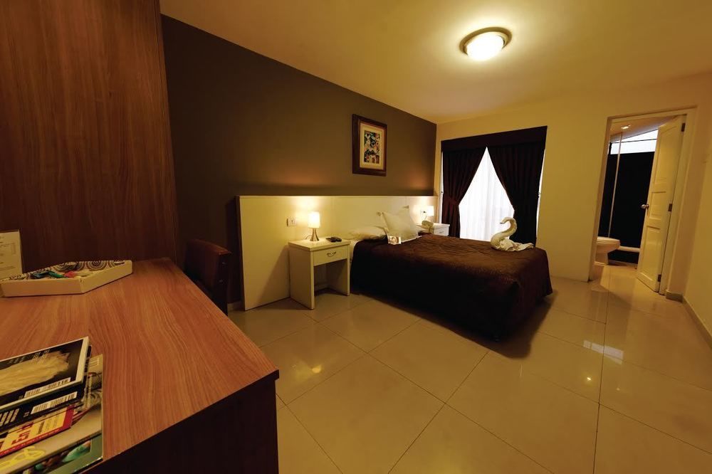 Hotel Country Trujillo Encalada 외부 사진